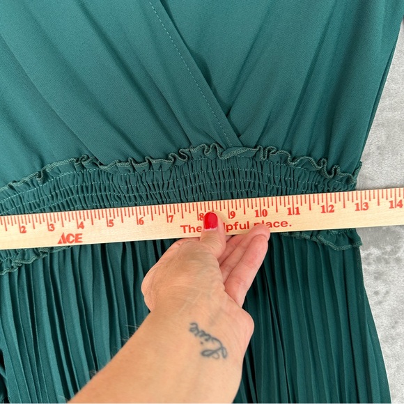 Womens Dress Long Sleeve V Neck Green Midi Dress Long Sleeve S Asymmetrical Hem - Picture 7 of 12